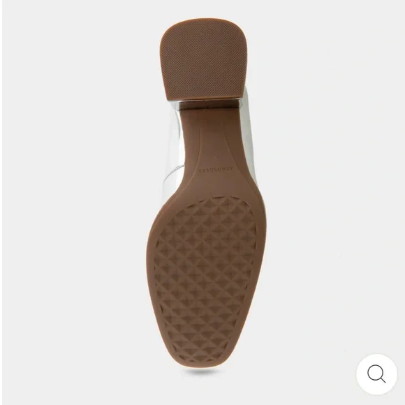 Metallic Silver Heels - Picture 5 of 7